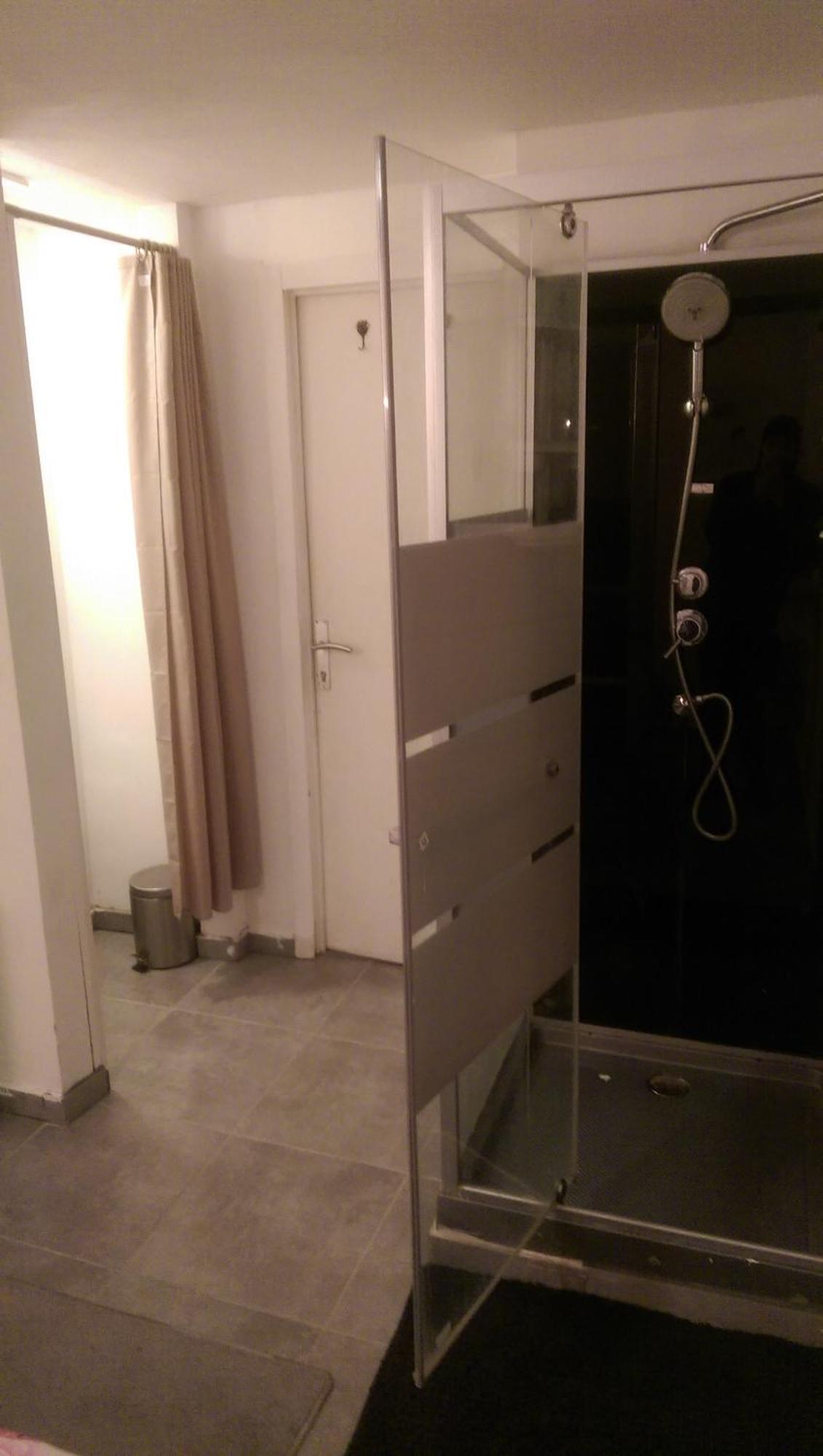 Studio Midi Bryssel Exteriör bild